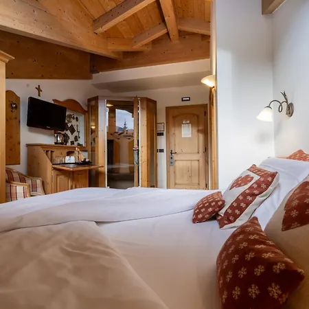 Camana Veglia Otel 4*