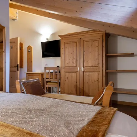 Camana Veglia Otel 4*